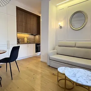 Centrum Marszalkowska 28 - Pl. Zbawiciela Apartament